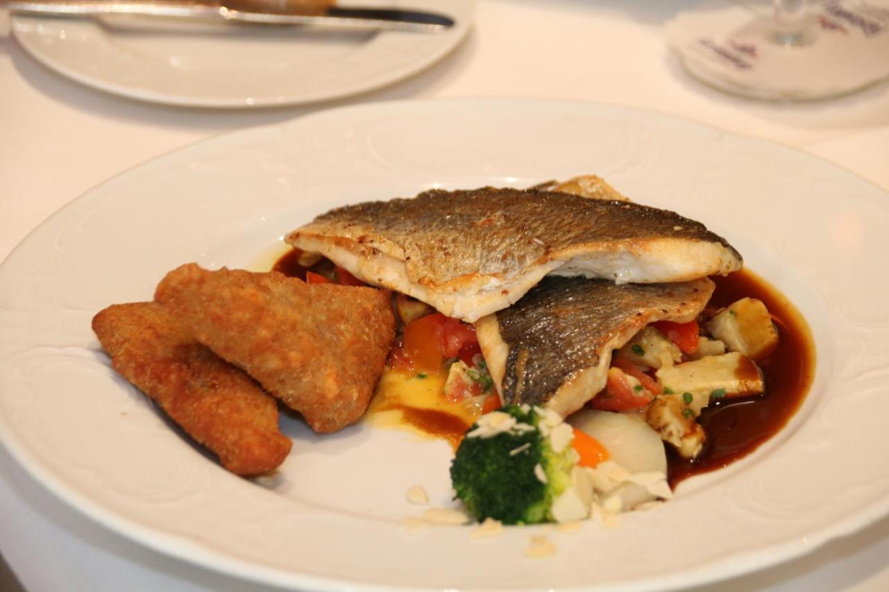 Hotel-Restaurant Hirsch Berghaupten Eksteriør bilde